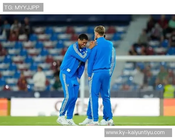 皇马与莱万特前锋艾永经纪人接触球员倾向加盟巴萨