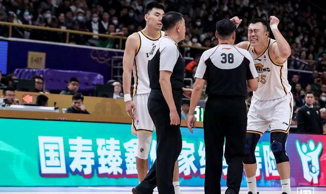 辽宁重磅官宣：辽宁男篮签下五名内外援！